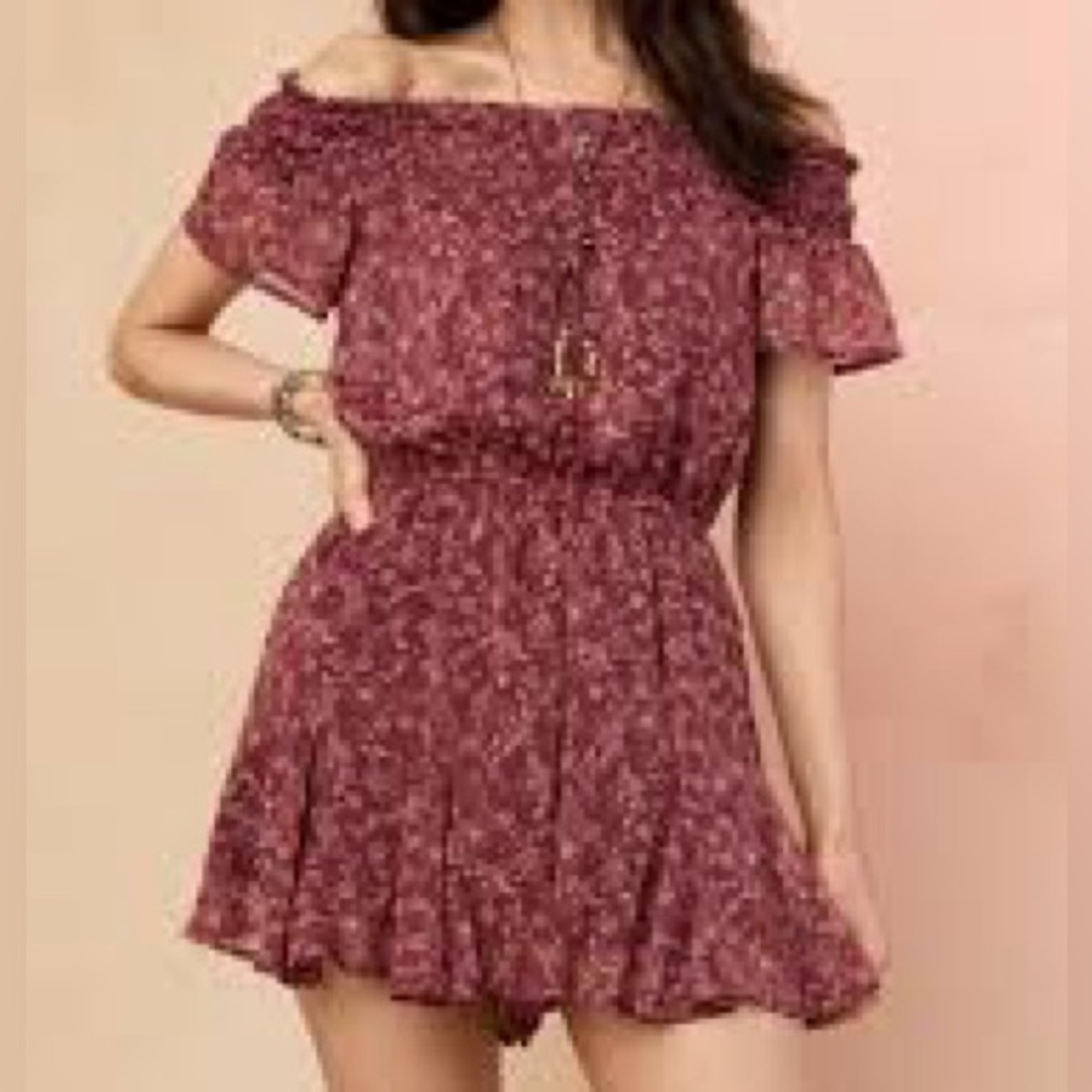 Women’s Size M Francesca’s Ruffled Off Shoulder Romper